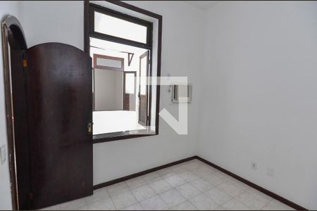 Quarto 1 de casa à venda com 3 quartos, 200m² em Catumbi, Rio de Janeiro