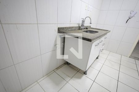 Cozinha de apartamento para alugar com 2 quartos, 51m² em Parque Erasmo Assunção, Santo André