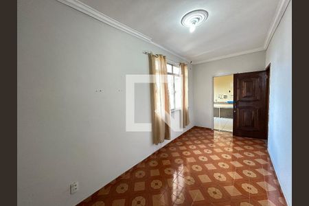 Sala de apartamento para alugar com 1 quarto, 56m² em Pilares, Rio de Janeiro