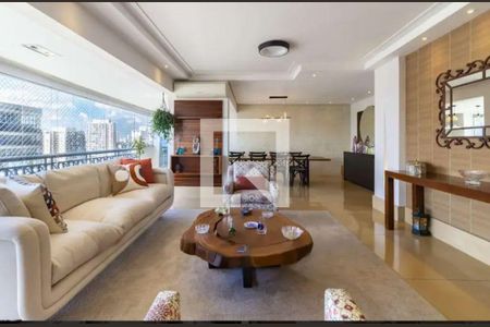 Apartamento à venda com 3 quartos, 176m² em Vila Romana, São Paulo