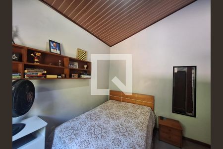 Casa de Condomínio à venda com 3 quartos, 600m² em Taquara, Rio de Janeiro