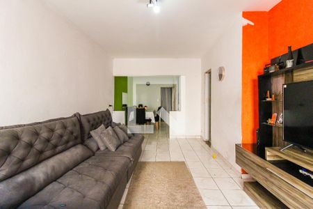 Sala de casa à venda com 3 quartos, 133m² em Conjunto Residencial José Bonifácio, São Paulo