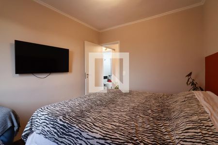 Quarto 1 de apartamento à venda com 2 quartos, 50m² em Vila Marieta, São Paulo