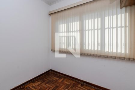 Escritório de casa para alugar com 3 quartos, 205m² em Jardim Caravelas, São Paulo