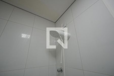 Banheiro de kitnet/studio para alugar com 1 quarto, 18m² em Vila Mariana, São Paulo