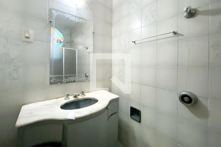 Banheiro da Suíte 1 de casa à venda com 3 quartos, 360m² em Santa Ines, Belo Horizonte