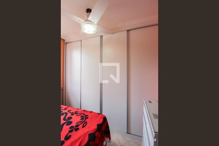 Quarto 1 de apartamento para alugar com 2 quartos, 70m² em Glória, Belo Horizonte