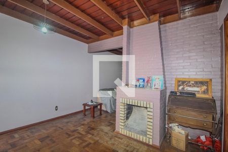 Sala de casa à venda com 3 quartos, 250m² em Partenon, Porto Alegre