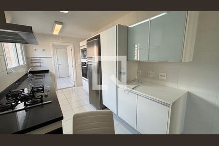 Apartamento para alugar com 3 quartos, 200m² em Vila Andrade, São Paulo