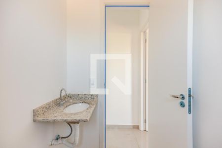 Banheiro de apartamento à venda com 1 quarto, 36m² em Jardim Trussardi, São Paulo