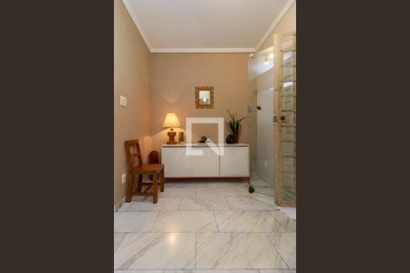 Casa à venda com 3 quartos, 385m² em Vila Cordeiro, São Paulo