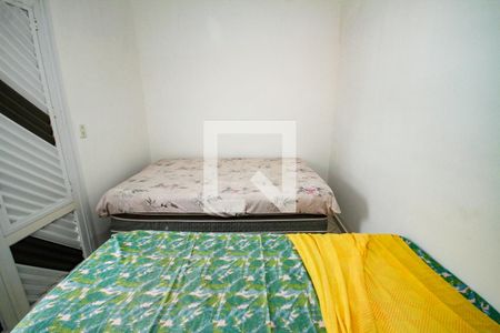 Quarto 4 de casa para alugar com 5 quartos, 100m² em Centro, Praia Grande