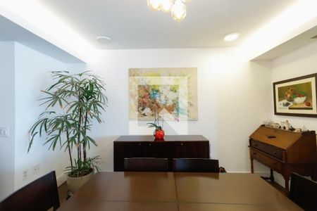 Apartamento à venda com 3 quartos, 157m² em Jardim das Perdizes, São Paulo