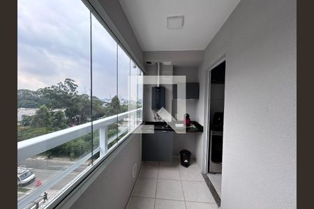 Varanda integrada com a área de Serviço de apartamento para alugar com 2 quartos, 42m² em Jurubatuba, São Paulo