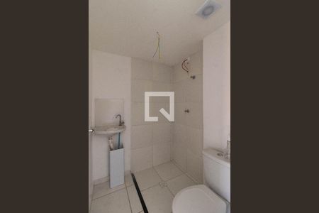 Banheiro de apartamento para alugar com 1 quarto, 19m² em Água Branca, São Paulo