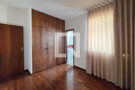 Suite 1 de apartamento à venda com 2 quartos, 120m² em São Jorge, Belo Horizonte