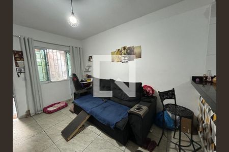 Sala de casa para alugar com 1 quarto, 100m² em Bento Ribeiro, Rio de Janeiro