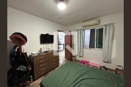 Quarto de casa para alugar com 1 quarto, 100m² em Bento Ribeiro, Rio de Janeiro