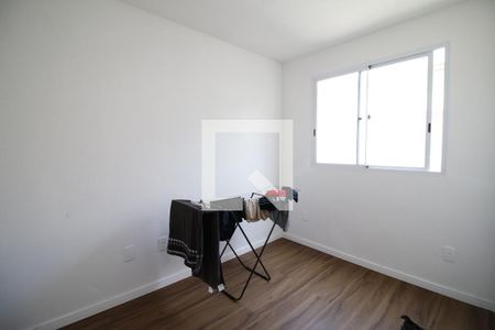 Quarto 1 de apartamento para alugar com 2 quartos, 55m² em Gardênia Azul, Rio de Janeiro