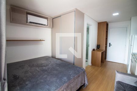 Sala / Quarto - Studio de kitnet/studio para alugar com 1 quarto, 25m² em Santo Amaro, São Paulo