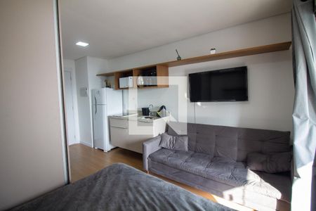 Sala / Quarto - Studio de kitnet/studio para alugar com 1 quarto, 25m² em Santo Amaro, São Paulo