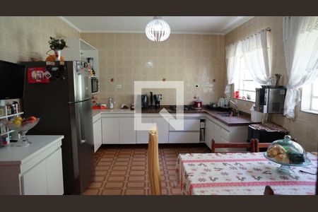 Cozinha de casa à venda com 5 quartos, 500m² em Vila Galvão, Guarulhos