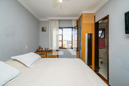 Suíte de casa de condomínio à venda com 3 quartos, 268m² em Vila Campestre, São Paulo