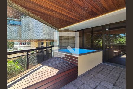 Apartamento para alugar com 4 quartos, 200m² em Recreio dos Bandeirantes, Rio de Janeiro