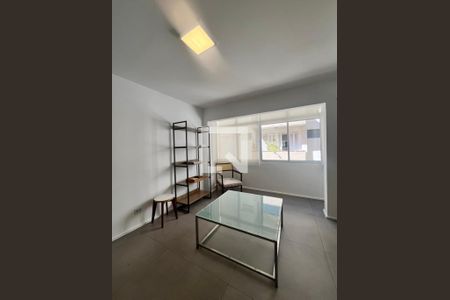 Sala de apartamento para alugar com 2 quartos, 95m² em Vila Madalena, São Paulo