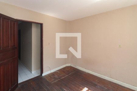 Quarto 2 de casa para alugar com 2 quartos, 90m² em Vila Sabrina, São Paulo