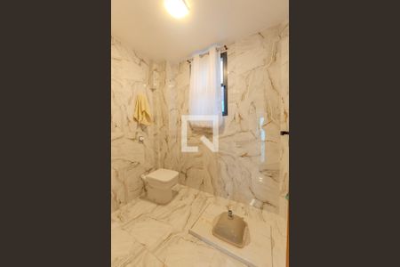 Banheiro 1 de apartamento à venda com 2 quartos, 133m² em Bela Vista, São Paulo