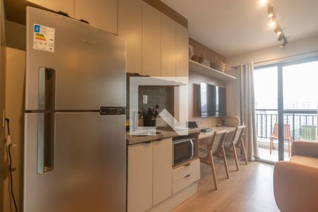 Cozinha de kitnet/studio para alugar com 1 quarto, 27m² em Moema, São Paulo