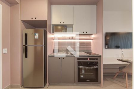 Cozinha de kitnet/studio à venda com 1 quarto, 22m² em Vila Cordeiro, São Paulo
