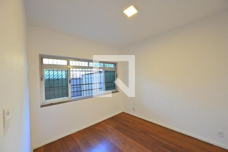 Sala de casa para alugar com 3 quartos, 130m² em Vila Clementino, São Paulo
