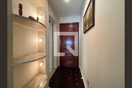 Sala - hall de entrada de apartamento para alugar com 2 quartos, 100m² em Copacabana, Rio de Janeiro