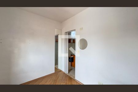 Quarto de casa à venda com 3 quartos, 156m² em Vila das Belezas, São Paulo