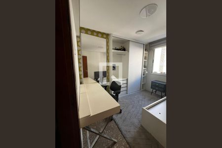 Quarto de apartamento para alugar com 4 quartos, 141m² em Buritis, Belo Horizonte