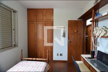 Suíte de apartamento à venda com 4 quartos, 110m² em Floresta, Belo Horizonte