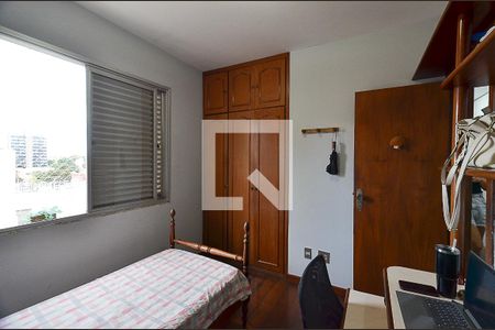 Quarto 1 de apartamento à venda com 4 quartos, 110m² em Floresta, Belo Horizonte