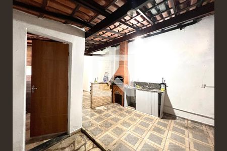 Casa para alugar com 2 quartos, 75m² em Paquetá, Belo Horizonte