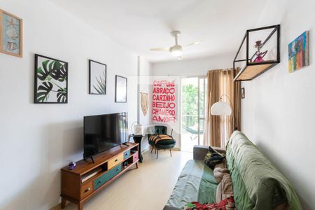 Sala de apartamento à venda com 2 quartos, 85m² em Grajaú, Rio de Janeiro