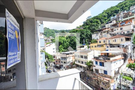 Sala de apartamento à venda com 2 quartos, 75m² em Tijuca, Rio de Janeiro