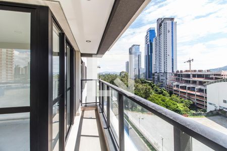 Varanda gourmet de apartamento à venda com 1 quarto, 112m² em Alphaville Empresarial, Barueri