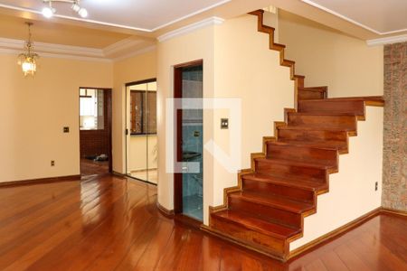 Sala de casa à venda com 4 quartos, 350m² em Vila Curuçá, Santo André