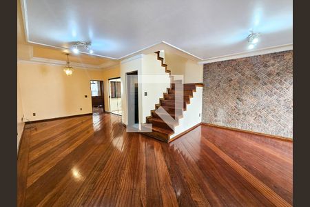 Sala de casa à venda com 4 quartos, 350m² em Vila Curuçá, Santo André