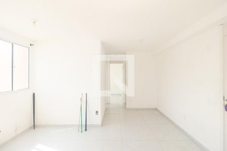 Sala/Cozinha de apartamento para alugar com 2 quartos, 45m² em Santa Cruz, Rio de Janeiro