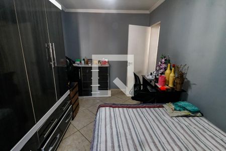 Quarto 1 de apartamento para alugar com 2 quartos, 52m² em Vila Pirajussara, São Paulo