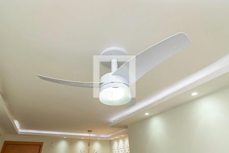 Sala de apartamento para alugar com 2 quartos, 53m² em Colégio, Rio de Janeiro