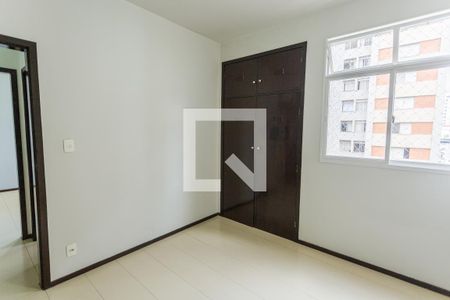 Quarto 2 de apartamento à venda com 3 quartos, 78m² em Santo Antônio, Belo Horizonte