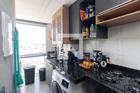 Cozinha e Área de Serviço de apartamento para alugar com 2 quartos, 40m² em Vila Guilherme, São Paulo